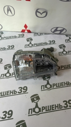 81521-47060 купить рассеиватель поворота на тойоту приус 2ZRFXE ZVW30 ZVW35