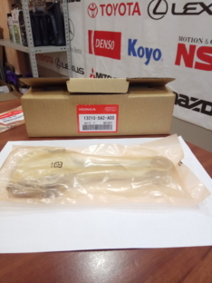 Шатун оригинал НОВЫЙ в наличии HONDA ACCORD 9 K24W1 K24W2  13210-5A2-A00