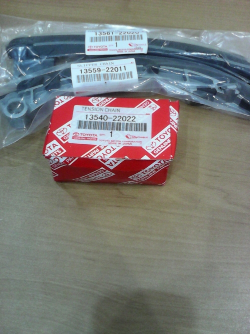Комплект ГРМ TOYOTA COROLLA 1ZZFE 3ZZFE 4ZZFE 13506-0D020 13506-22030