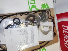 Комплект прокладок MITSUBISHI PAJERO PAJERO/MONTERO 6G74 V6 MD972341