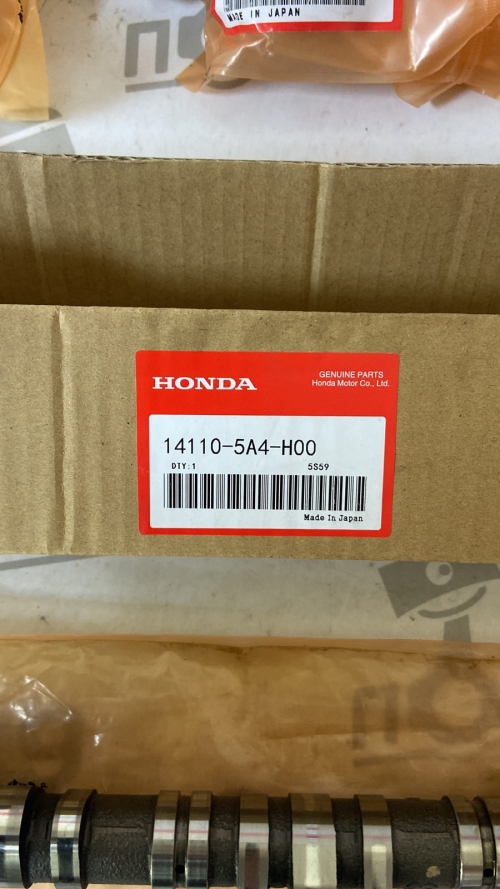 Распредвал-впук-впускной-HONDA-ACCORD-9-2014-K24W-K24W1-K24W2-2.4-14110-5A2-A00-14110-5A4-H00