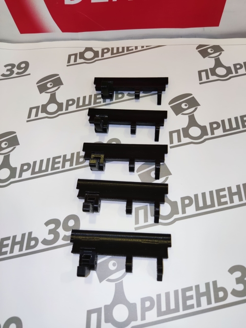 купить ручку багажника тойота 69090-28010