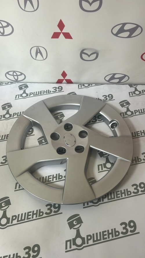 Колпак колесный R15 Toyota PRIUS HUBRID 2019-2015 ZVW30 42602-47110