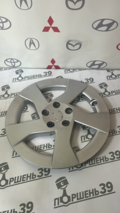 Колпак колесный Toyota PRIUS HUBRID 2019-2015 ZVW30 42602-47110