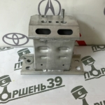 Кронштейн бампера передний левый TOYOTA PRIUS ZVW30 57014-47040 CJA-PS12-023