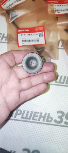 Клапан впускной  L12A1 L12A3 L12A4 L13A1 L13A5 HONDA CITY GD8 FIT ARIA 14711-REA-F00