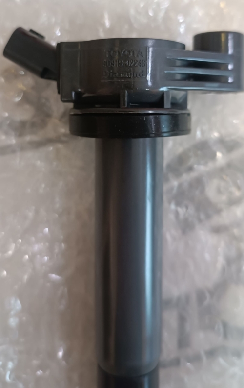 Катушка зажигания Toyota 90919-02246