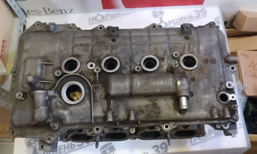 Головка блока цилиндров Toyota Prius 11101-09435 11101-39725