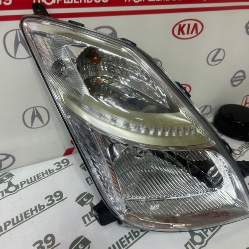 Купить фару правую 81130-47090 тойота приус 1NZFXE