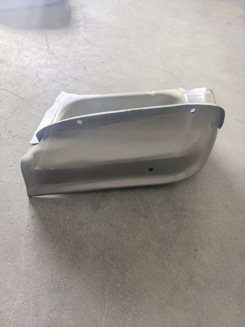 Порог передняя левая Toyota 1RZ 2RZ 2L 3L 1KZTE HIACE REGIUS 61414-26010 61414-95J01